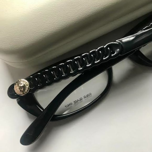 Marc Jacobs glasses frames. Brand new in case. - Picture 3 of 5